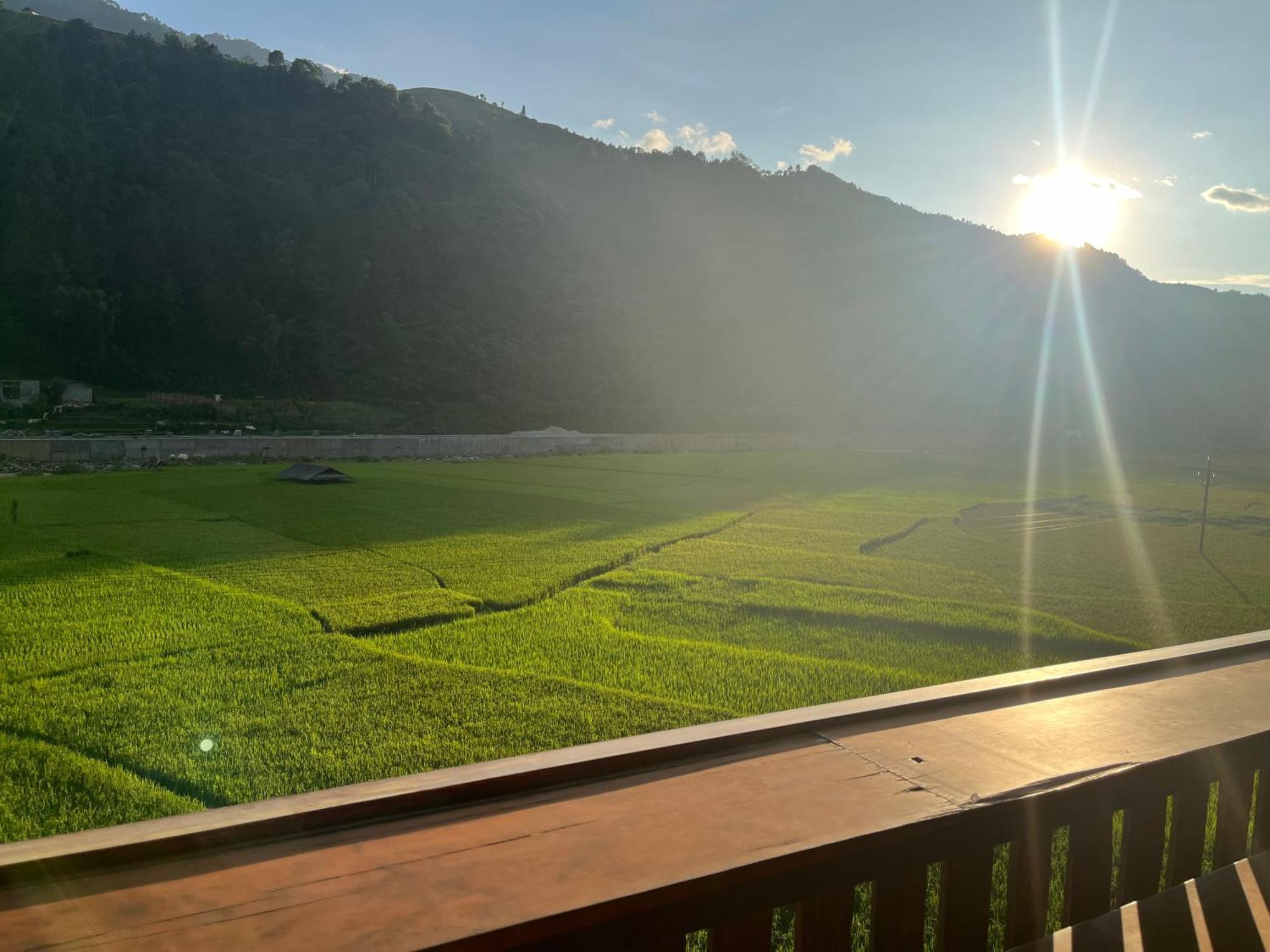 Homestay Hoa Thao - Bus ,Trek & Motorbike Mu Cang Chai Экстерьер фото